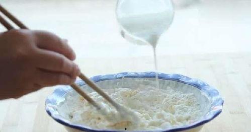 成人吃面碗高质量视频,成人吃面碗的精致生活美学