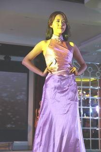 成人超长礼服美女视频,一场视觉盛宴的华丽演绎