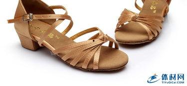 成人软底舞蹈凉鞋视频