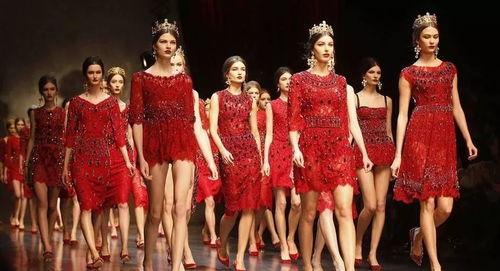 自制成人服装走秀视频