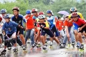 轮滑奔跑视频成人,捕捉人生速度与激情的瞬间